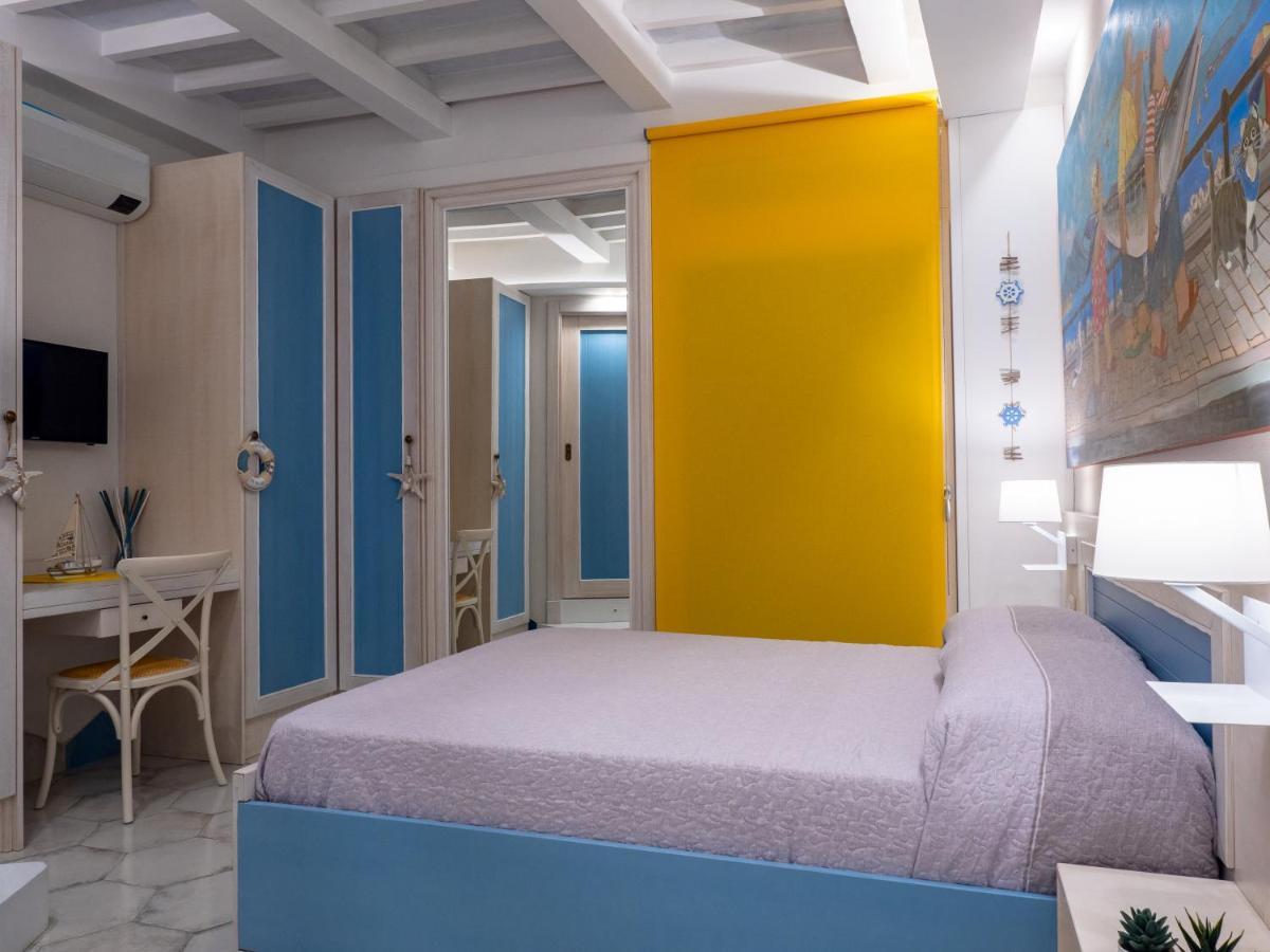 Clicka&Sleep Caracciolo Διαμέρισμα Νάπολη Εξωτερικό φωτογραφία